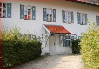 Aschau, Hohenaschau, Chiemgau, Chiemsee, Berge, Bergblick, ruhig, Wohnung, exklusiv, Denkmal, Terrasse, klein